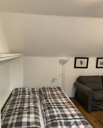 Zentrales Dachgeschossapartment In Leichligen Ляйхлинген Экстерьер фото